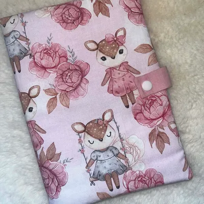 Protège carnet de santé biche 